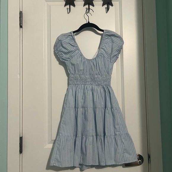 Hollister Blue and White‎ Dress Size Extra Small - Picture 3 of 5